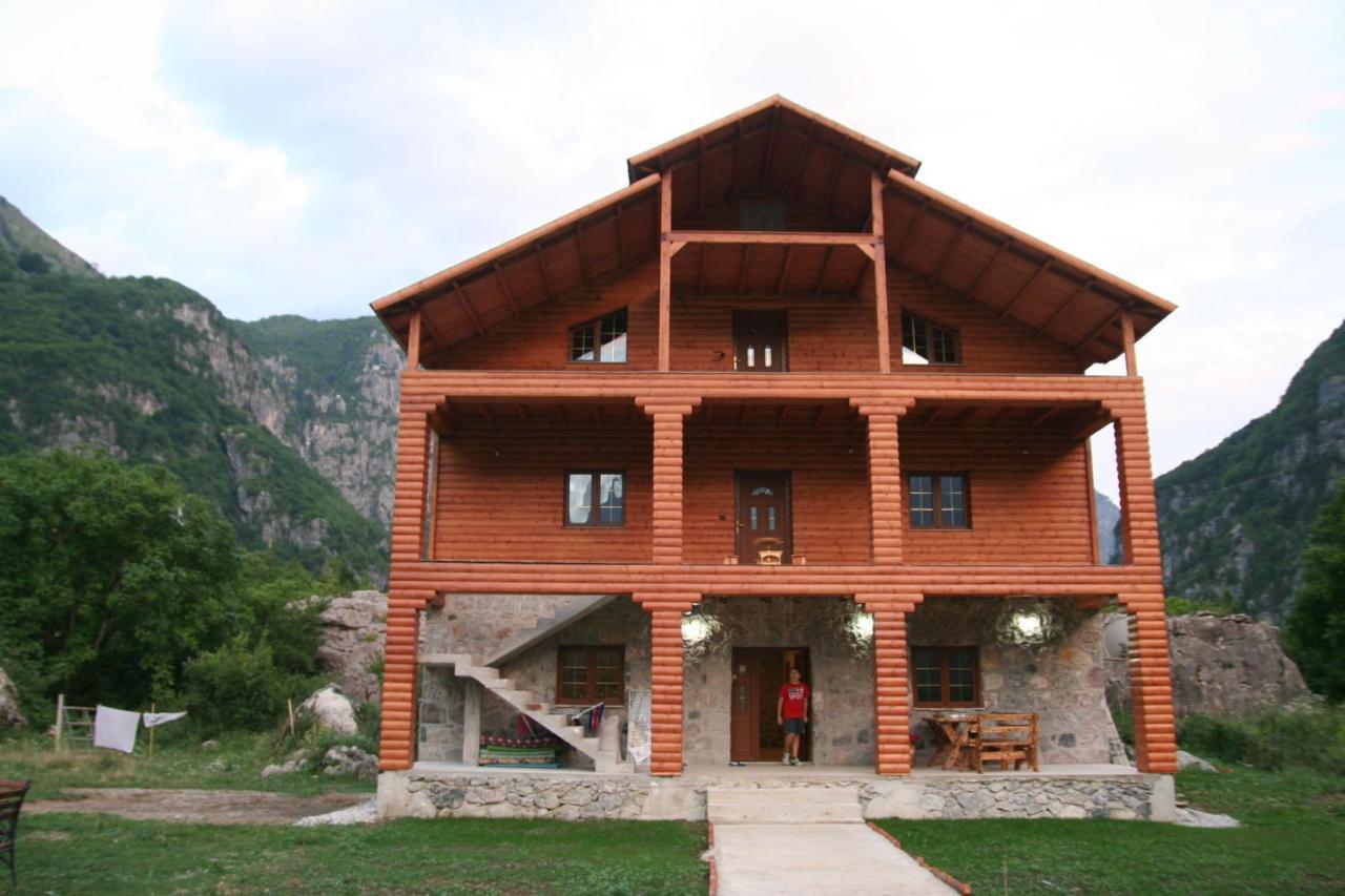 Hotel Bujtina Dreni à Theth Extérieur photo